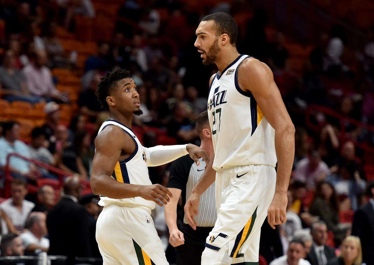 综合来看 综合来看