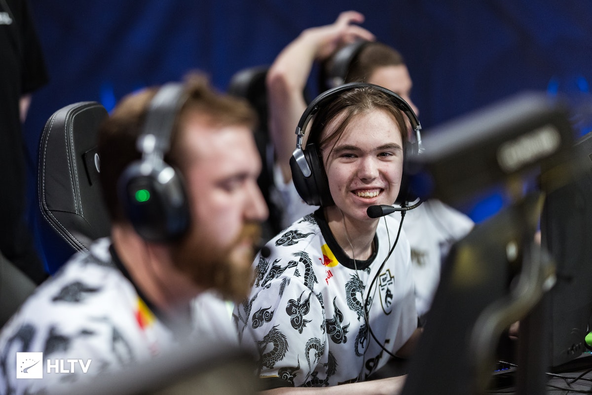 行比赛的赛 行比赛的赛