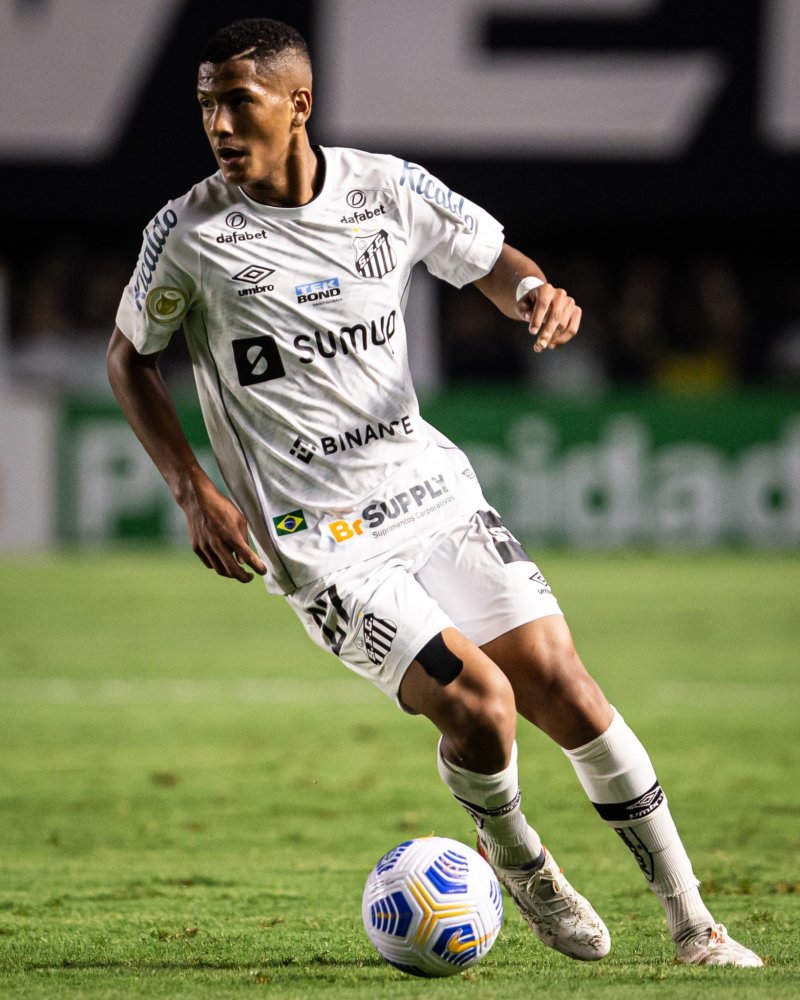 球场成绩 球场成绩