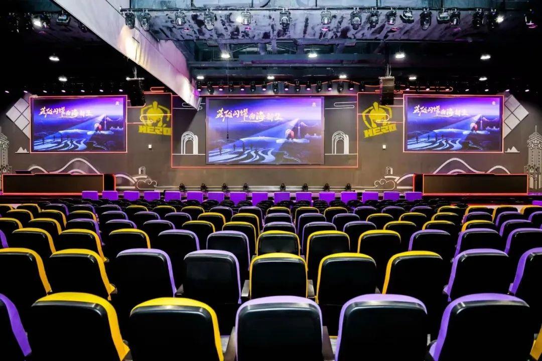 外线牵制 外线牵制