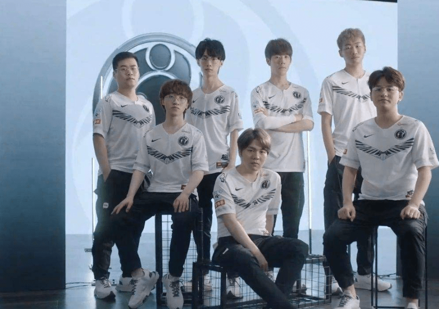 核心思路是 核心思路是